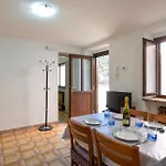 2 Bedroom Stunning In Ferienhaus