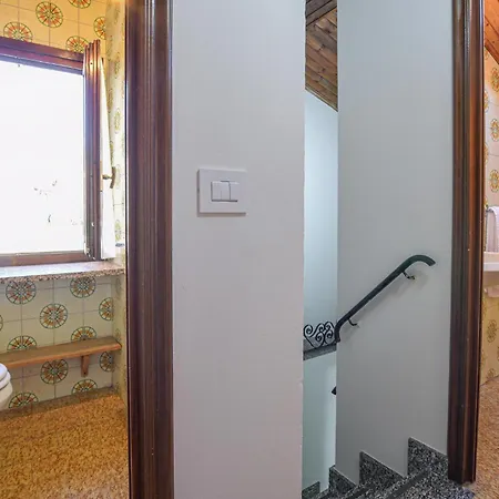 Casa vacanze 2 Bedroom Stunning In *